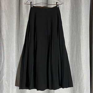 SHIPS FREE! Vintage High-waisted Maxi Skirt